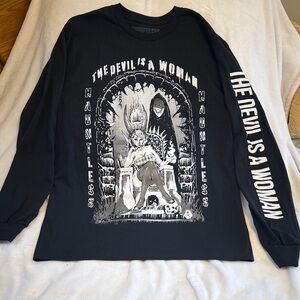 Hauntless long sleeve tee from Spencer’s size M “The devil is a woman”